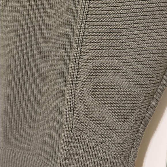 Athleta Olive knit sweater - Picture 3 of 7